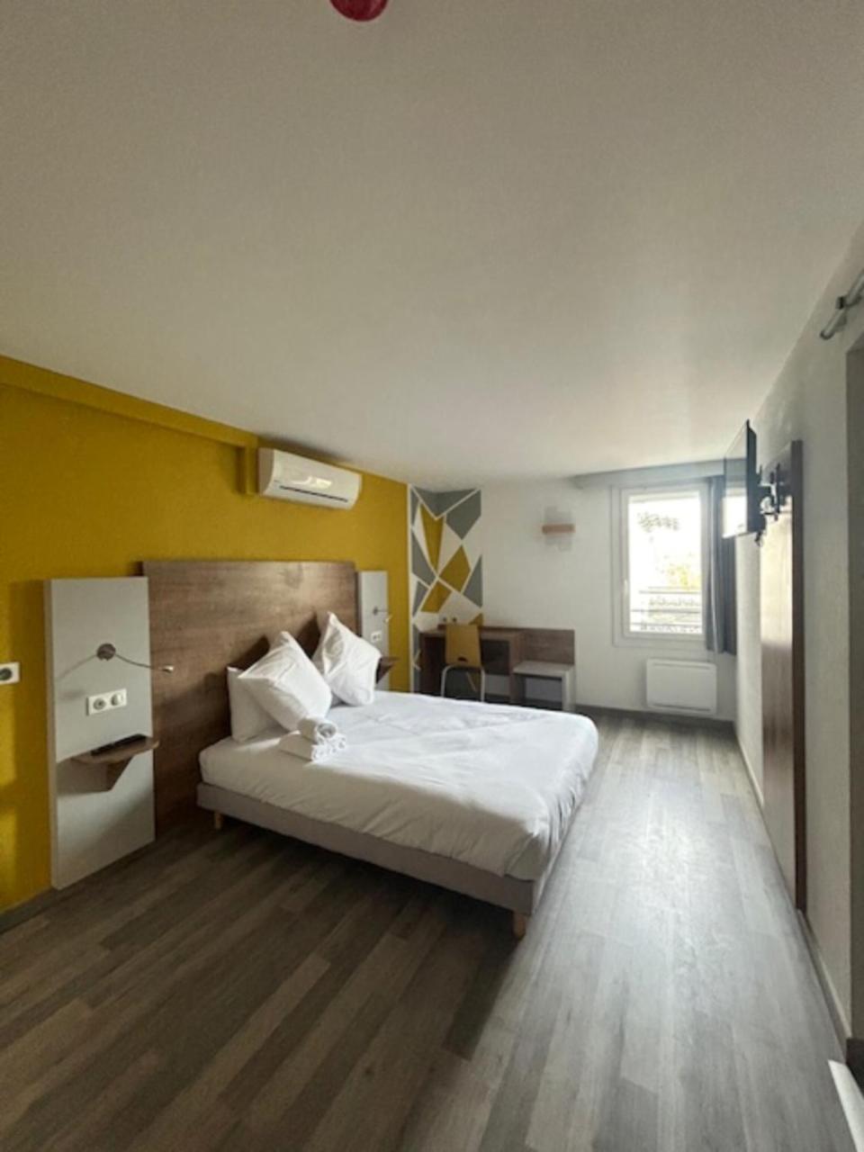 Val Hotel Montbeliard Sud Valentigney Eksteriør billede